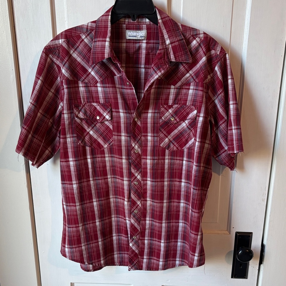 Oversized Vintage Boyfriend Fit Wrangler Men's Burgundy Plaid‎ Pearl snap